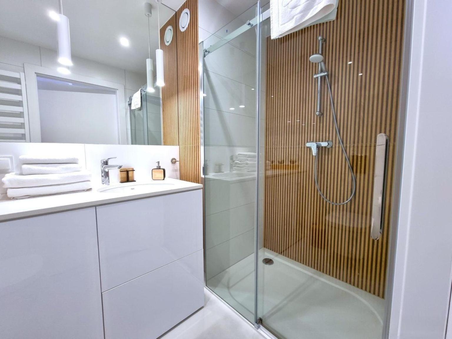 Horyzont Apartamenty - Apartamenty Westin House Sauna, Basen I Silownia Колобжег Экстерьер фото